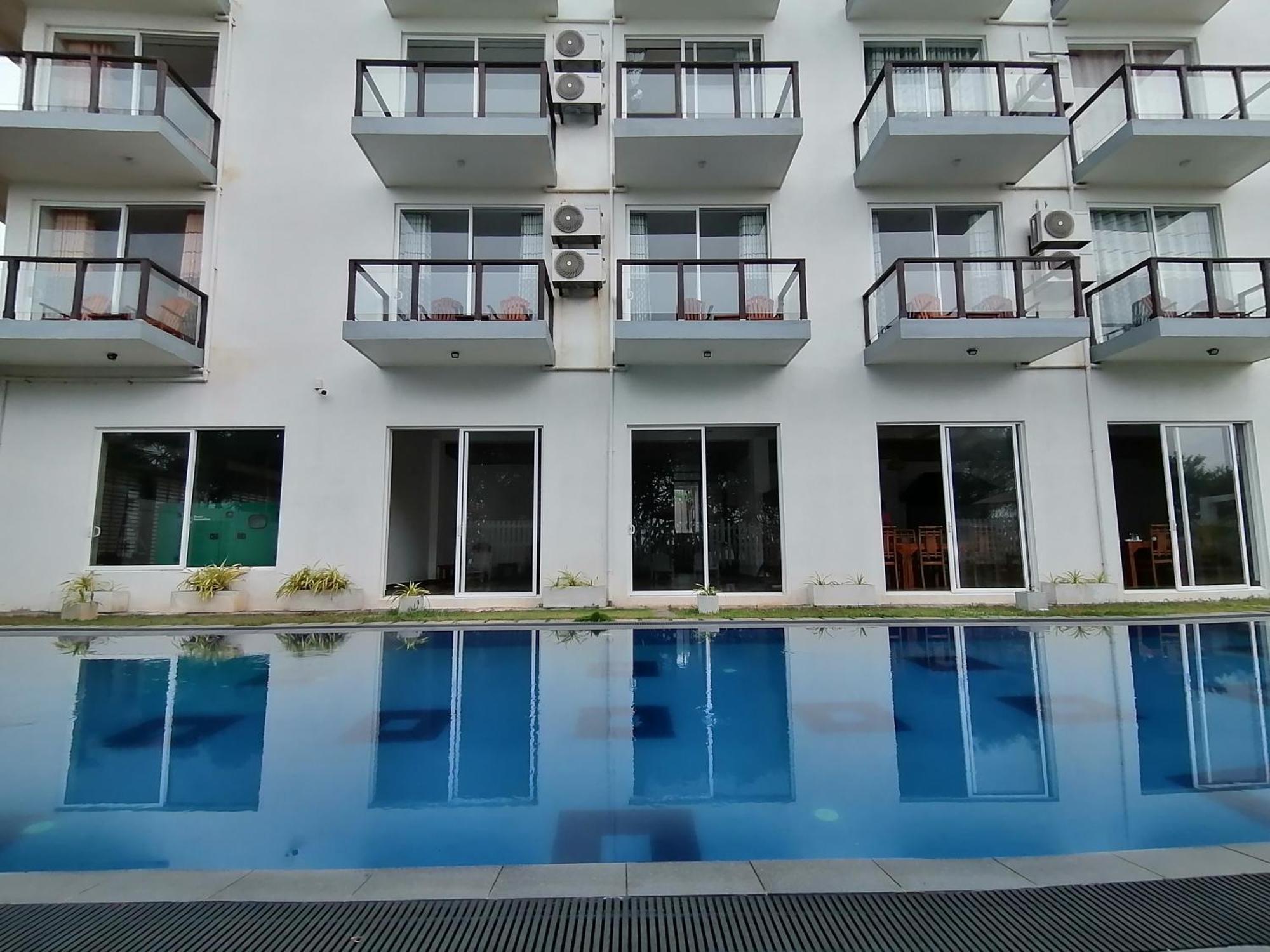 Ara Beach Resort מיריסה מראה חיצוני תמונה